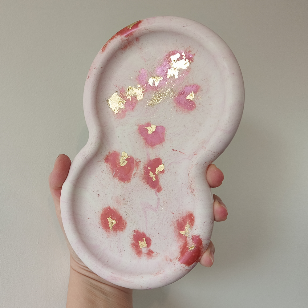 Vide poche en jesmonite édition léopard rose et or par melissanacrea