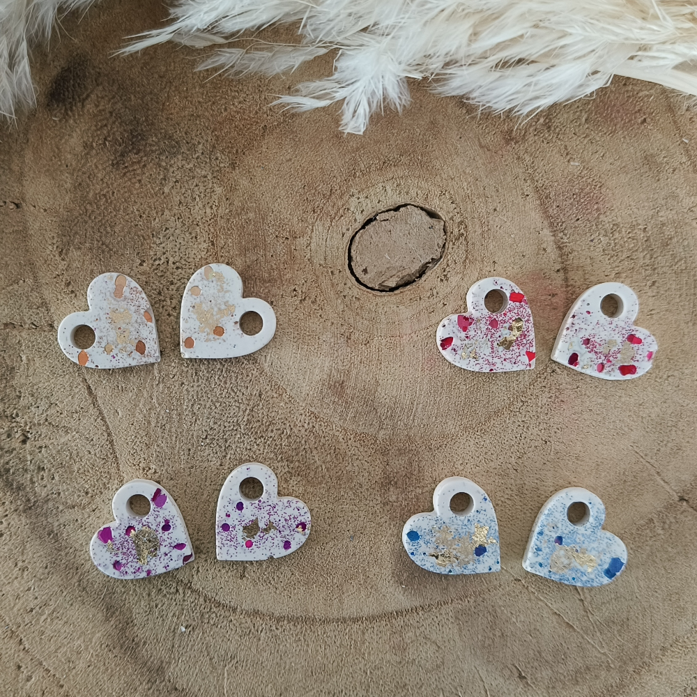 Pampille coeur dorée pailletés interchangeable en jesmonite par melissanacrea