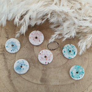 Pampille donuts pailletés interchangeable en jesmonite par melissanacrea