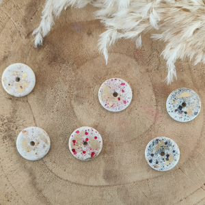 Pampille donuts or pailletés interchangeable en jesmonite par melissanacrea