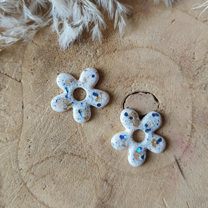 Pampille Florie interchangeable or pailleté bleu en jesmonite par melissanacrea
