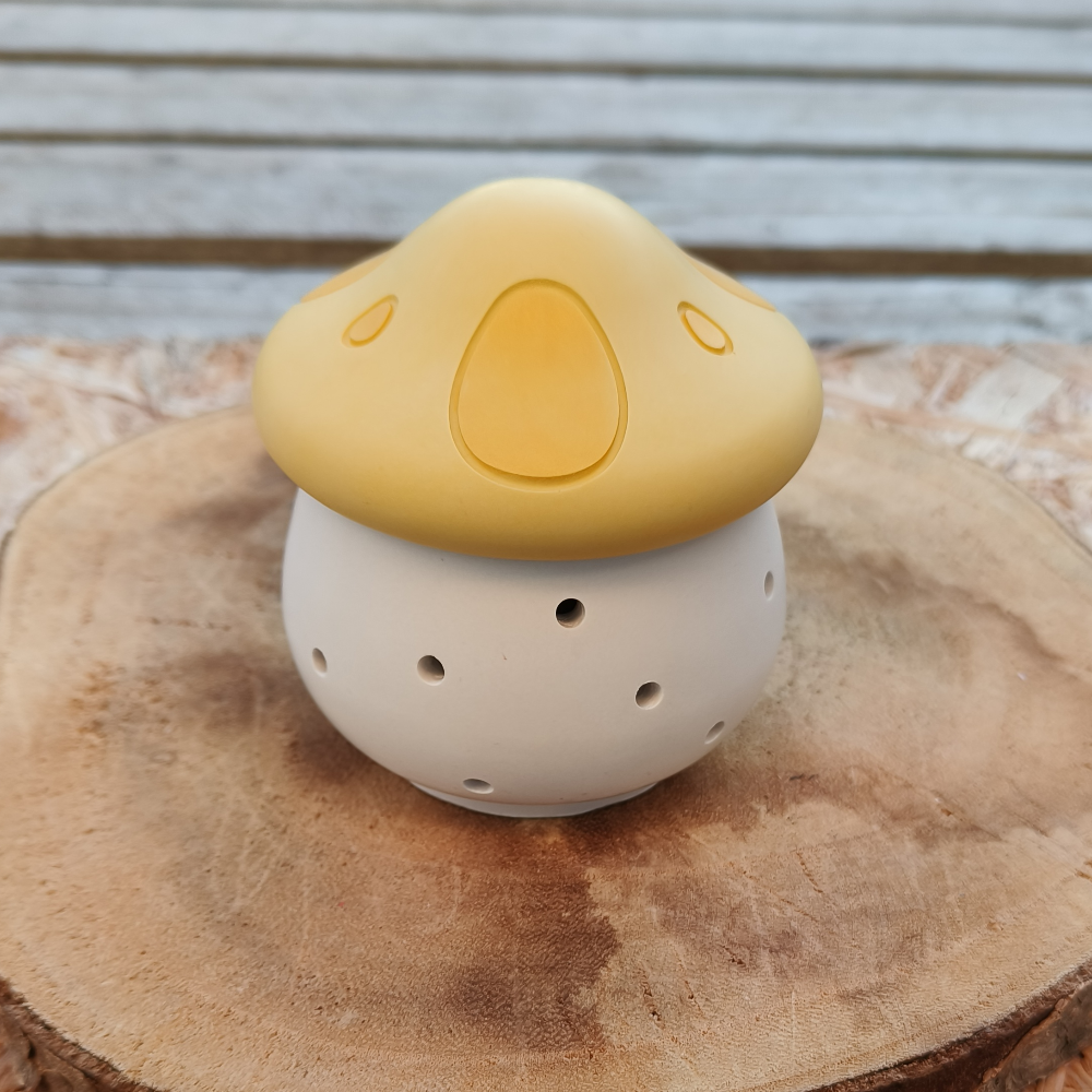 Photophore champignon jaune en jesmonite par mélissanacréa